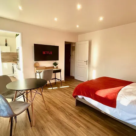 + Parking Prive Apartment